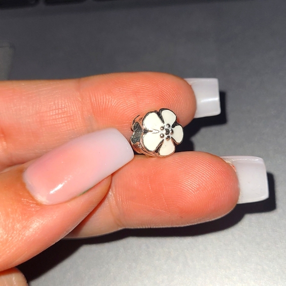 Flower Garden Charm - Picture 5 of 5